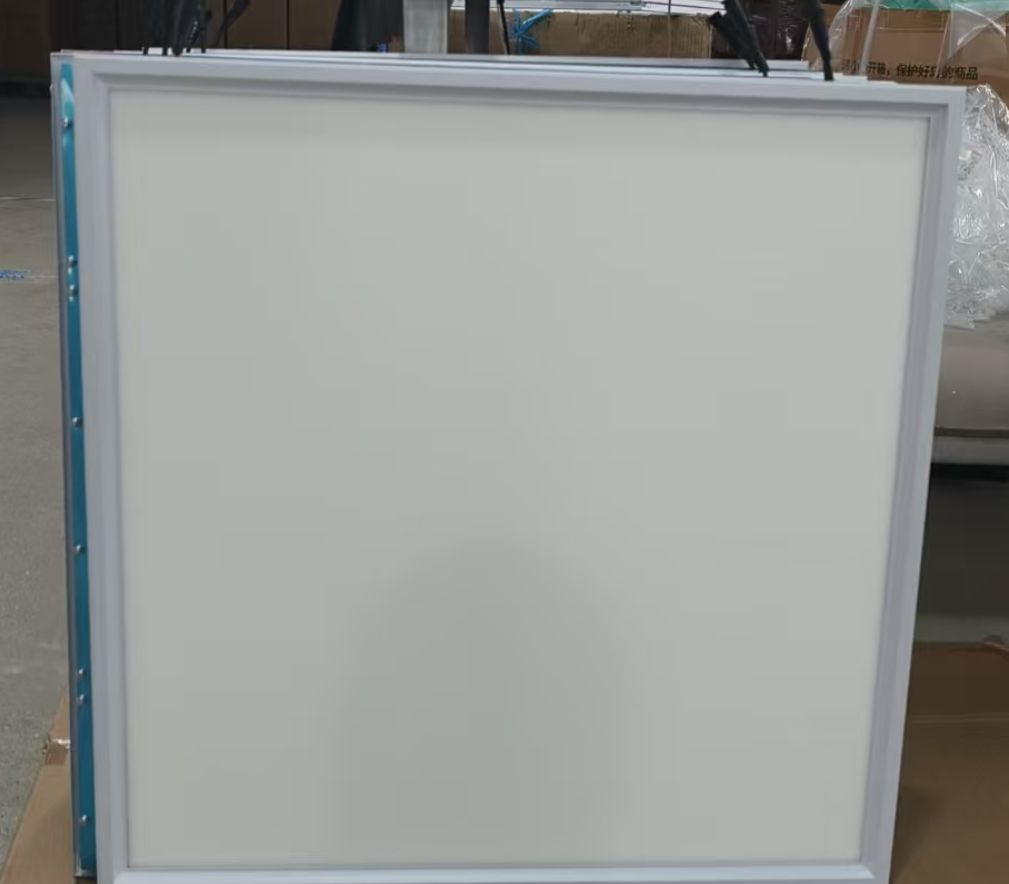 Edge-lit LED panel light